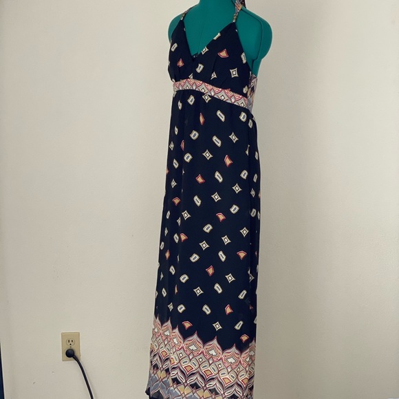 SOLD geometrical shaped navy blue summer dress - Picture 2 of 6